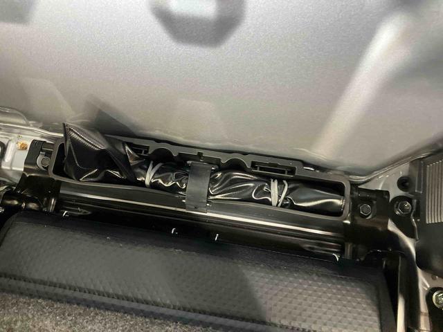 ハイゼットトラックスタンダードスマートアシスト 4WD 5速マニュアル エアコン パワステ AM/FMラジオ(三重県)の中古車