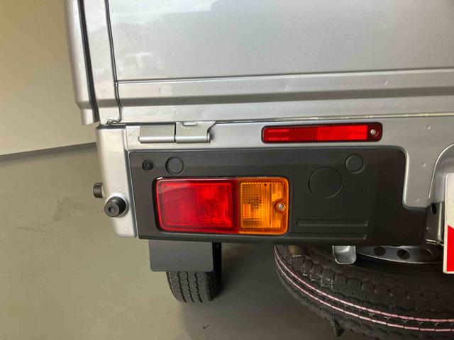 ハイゼットトラックスタンダードスマートアシスト 4WD 5速マニュアル エアコン パワステ AM/FMラジオ(三重県)の中古車