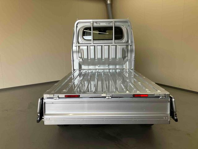 ハイゼットトラックスタンダードスマートアシスト 4WD 5速マニュアル エアコン パワステ AM/FMラジオ(三重県)の中古車