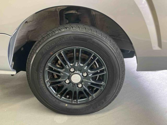 ハイゼットトラックＥＸＴ／４ＷＤ／４ＡＴ／ＡＭ／ＦＭラジオＣＤ／アルミホイール４ＷＤ　４ＡＴ　ＡＭ／ＦＭラジオＣＤ　マニュアルエアコン　キーレス　社外アルミホイール　パワーウィンドウ　３方開（三重県）の中古車