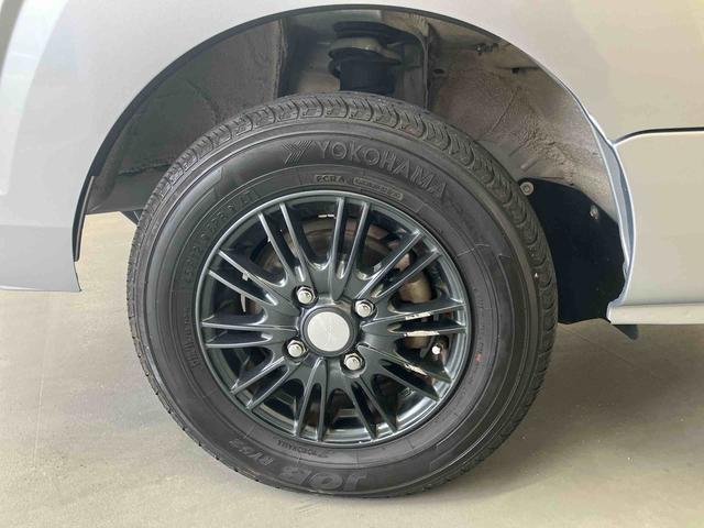 ハイゼットトラックＥＸＴ／４ＷＤ／４ＡＴ／ＡＭ／ＦＭラジオＣＤ／アルミホイール４ＷＤ　４ＡＴ　ＡＭ／ＦＭラジオＣＤ　マニュアルエアコン　キーレス　社外アルミホイール　パワーウィンドウ　３方開（三重県）の中古車