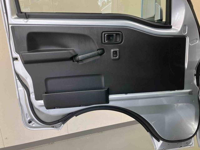 ハイゼットトラックＥＸＴ／４ＷＤ／４ＡＴ／ＡＭ／ＦＭラジオＣＤ／アルミホイール４ＷＤ　４ＡＴ　ＡＭ／ＦＭラジオＣＤ　マニュアルエアコン　キーレス　社外アルミホイール　パワーウィンドウ　３方開（三重県）の中古車