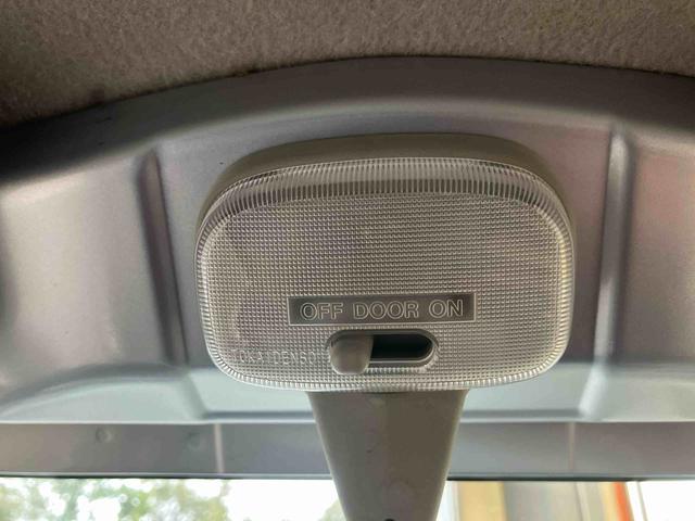 ハイゼットトラックＥＸＴ／４ＷＤ／４ＡＴ／ＡＭ／ＦＭラジオＣＤ／アルミホイール４ＷＤ　４ＡＴ　ＡＭ／ＦＭラジオＣＤ　マニュアルエアコン　キーレス　社外アルミホイール　パワーウィンドウ　３方開（三重県）の中古車