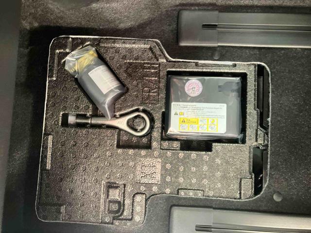 タントカスタムＲＳ／ナビ／バックモニター／ドラレコナビ　バックモニター　ドライブレコーダー　プッシュボタンスタート　インパネシフト　電動パーキングブレーキ　両側パワースライドドア　イージークローザー　オートエアコン　シートヒーター　スマートアシスト（三重県）の中古車