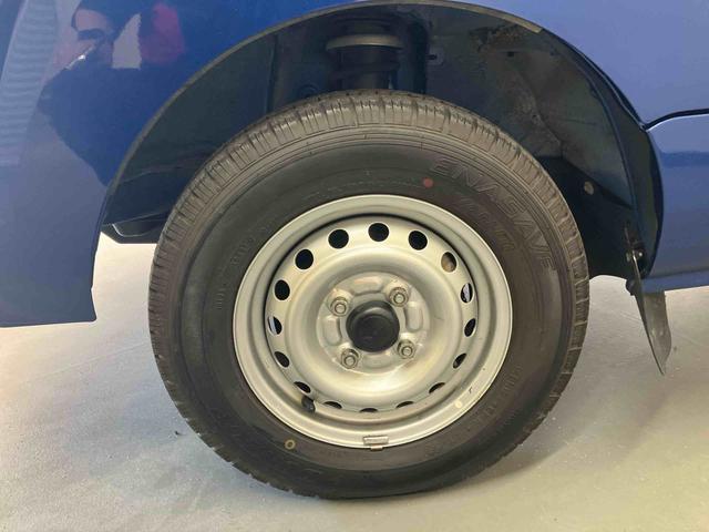 ハイゼットトラックジャンボ/4WD−4AT/CD4WD 4AT CD パワーウィンドウ エアバック テールゲートチェーン リヤルームランプ 作業灯 ハイルーフ リクライニングシート 背面スペース(三重県)の中古車