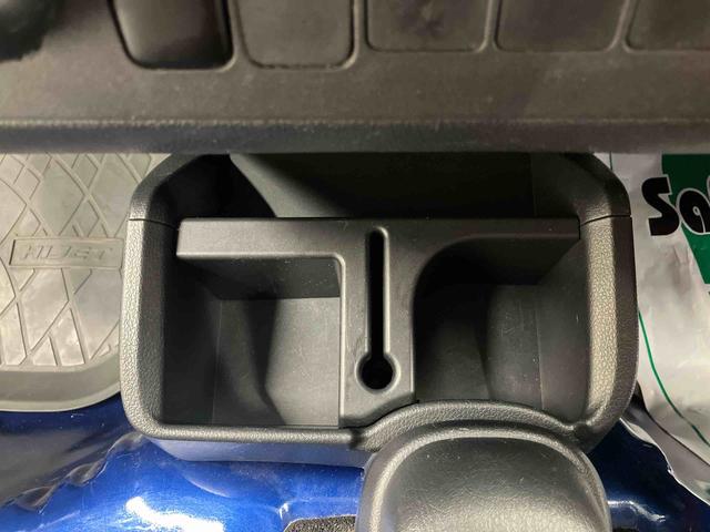 ハイゼットトラックジャンボ/4WD−4AT/CD4WD 4AT CD パワーウィンドウ エアバック テールゲートチェーン リヤルームランプ 作業灯 ハイルーフ リクライニングシート 背面スペース(三重県)の中古車