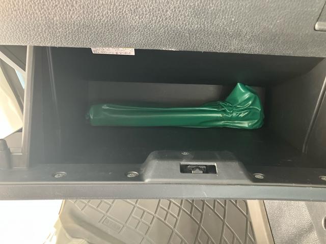 ハイゼットトラックスタンダード/4WD/4ATAM/FMラジオ マニュアルエアコン 4WD 4AT ゲートプロテクター パワステ ABS エアバック(三重県)の中古車