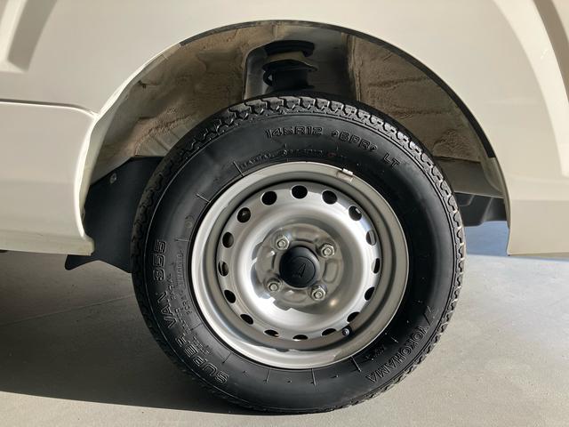 ハイゼットトラックスタンダード/4WD/4ATAM/FMラジオ マニュアルエアコン 4WD 4AT ゲートプロテクター パワステ ABS エアバック(三重県)の中古車