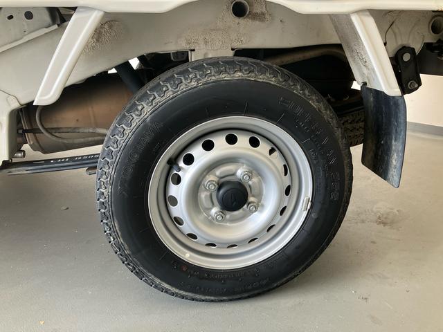 ハイゼットトラックスタンダード/4WD/4ATAM/FMラジオ マニュアルエアコン 4WD 4AT ゲートプロテクター パワステ ABS エアバック(三重県)の中古車