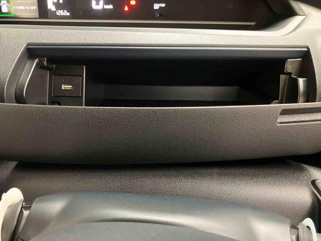 タントＸ／左側パワースライドドア／ディスプレイオーディオディスプレイオーディオ　バックモニター　プッシュボタンスタート　キーフリー　電動パーキングブレーキ　前席シートヒーター　左側パワースライドドア　イージークローザー　ＬＥＤ　スマートアシスト（三重県）の中古車