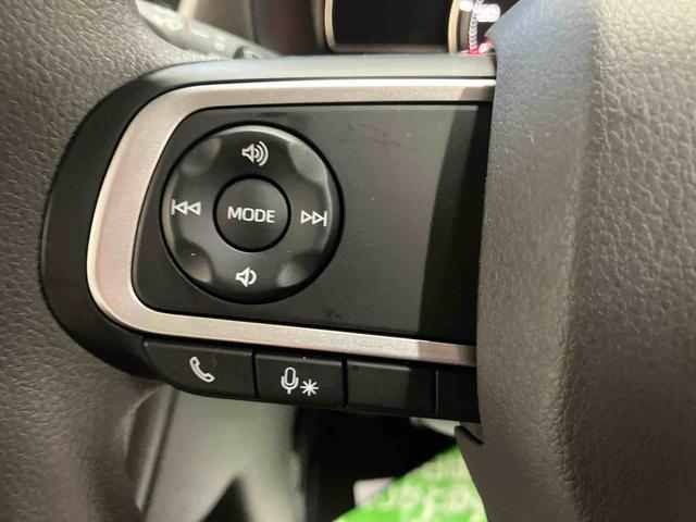 ムーヴＸ／ディスプレイオーディオ／左側パワースライドドアディスプレイオーディオ　左側パワースライドドア　スライドドアイージークローザー　バックモニター　オートエアコン　キーフリー　足踏み式パーキングブレーキ　ワイヤレス充電機能　ＬＥＤ　スマートアシスト（三重県）の中古車