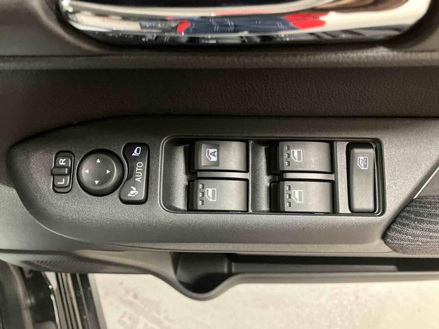 ムーヴＲＳ／ターボ／両側パワースライドドア／クルコンターボ　両側パワースライドドア　ディスプレイオーディオ　バックモニター　キーフリー　ワイヤレス充電機能　電動パーキングブレーキ　クルーズコントロール　オートハイビーム　コーナーセンサー　マット（三重県）の中古車