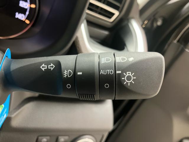 ムーヴＲＳ／ターボ／両側パワースライドドア／クルコンターボ　両側パワースライドドア　ディスプレイオーディオ　バックモニター　キーフリー　ワイヤレス充電機能　電動パーキングブレーキ　クルーズコントロール　オートハイビーム　コーナーセンサー　マット（三重県）の中古車