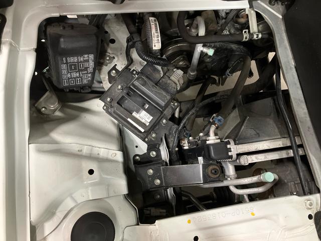 ハイゼットトラックスタンダード／４ＷＤ／ＡＴラジオ　マニュアルエアコン　４ＷＤ　ＡＴ　パワステ　ＡＢＳ　エアバック（三重県）の中古車