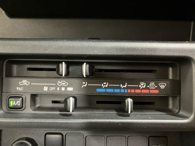 ハイゼットトラックスタンダード／４ＷＤ／ＡＴラジオ　マニュアルエアコン　４ＷＤ　ＡＴ　パワステ　ＡＢＳ　エアバック（三重県）の中古車