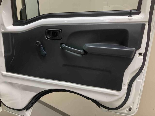 ハイゼットトラックスタンダード／４ＷＤ／ＡＴラジオ　マニュアルエアコン　４ＷＤ　ＡＴ　パワステ　ＡＢＳ　エアバック（三重県）の中古車