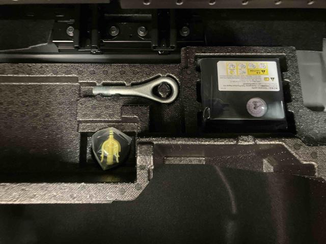 ムーヴＧ／左側パワースライドドア／ディスプレイオーディオディスプレイオーディオ　バックモニター　左側パワースライドドア　プッシュボタンスタート　キーフリー　電動パーキングブレーキ　オートエアコン　ＨＤＭＩソケット　Ｑｉワイヤレス充電機能　ＬＥＤ（三重県）の中古車