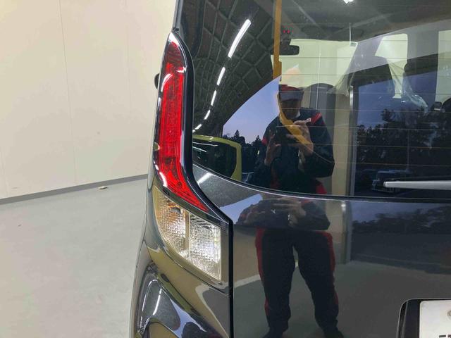 ムーヴＧ／左側パワースライドドア／ディスプレイオーディオディスプレイオーディオ　バックモニター　左側パワースライドドア　プッシュボタンスタート　キーフリー　電動パーキングブレーキ　オートエアコン　ＨＤＭＩソケット　Ｑｉワイヤレス充電機能　ＬＥＤ（三重県）の中古車