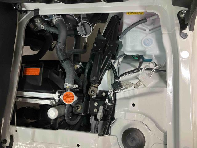 ハイゼットトラックスタンダード／４ＷＤＡＭ／ＦＭラジオ　マニュアルエアコン　オートハイビーム　コーナーセンサー　スマートアシスト（三重県）の中古車