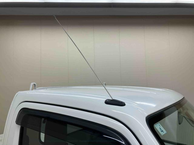 キャリイトラックＫＣスペシャル／３方開／４ＷＤＡＭ／ＦＭラジオ　パワーウィンドウ　キーレスエントリー　３方開　４ＷＤ　オートマ　マニュアルエアコン　パワステ　ＡＢＳ　マット　バイザー（三重県）の中古車