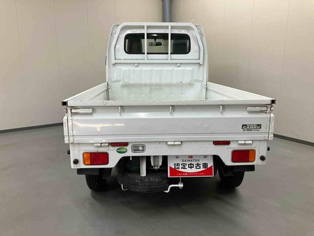 キャリイトラックＫＣスペシャル／３方開／４ＷＤＡＭ／ＦＭラジオ　パワーウィンドウ　キーレスエントリー　３方開　４ＷＤ　オートマ　マニュアルエアコン　パワステ　ＡＢＳ　マット　バイザー（三重県）の中古車