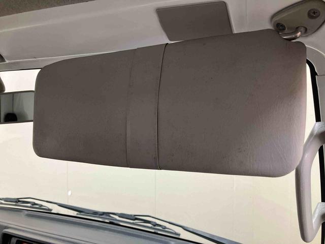 キャリイトラックＫＣスペシャル／３方開／４ＷＤＡＭ／ＦＭラジオ　パワーウィンドウ　キーレスエントリー　３方開　４ＷＤ　オートマ　マニュアルエアコン　パワステ　ＡＢＳ　マット　バイザー（三重県）の中古車