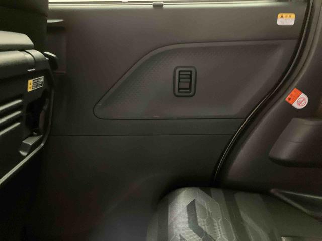 タントファンクロスターボ純正ディスプレイオーディオ　バックモニター　ＥＴＣ　シートヒーター　ターボ車　両側パワースライドドア　コーナーセンサー　オートハイビーム　プッシュボタンスタート　キーフリー　電動パーキングブレーキ（三重県）の中古車