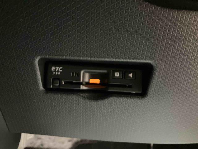 タントカスタムＸリミテッドディスプレイオーディオ　バックモニター　ＥＴＣ　クルコン　両側パワースライドドア　プッシュボタンスタート　キーフリー　電動パーキングブレーキ　コーナーセンサー　オートハイビーム　Ｔ−Ｆｉｎｅ（三重県）の中古車