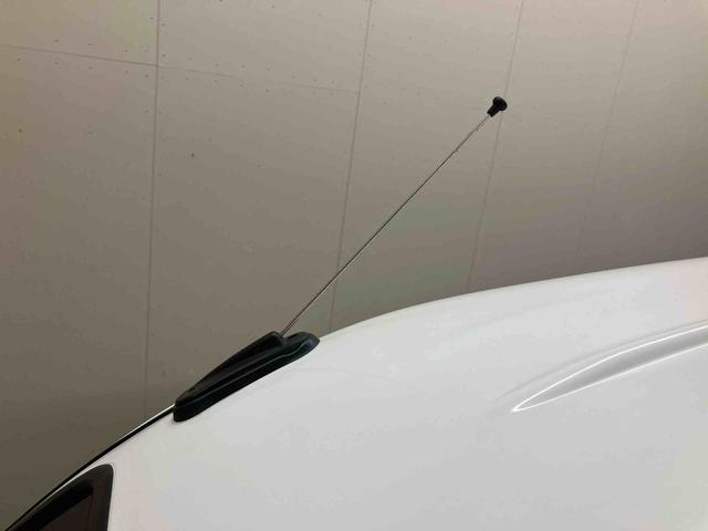 ハイゼットトラックエアコン・パワステ　スペシャル／２ＷＤ／３ＡＴエアコン　パワステ　ＡＭ／ＦＭラジオ　マニュアルエアコン　ゲートプロテクター　荷台マット　三方開　マット　バイザー（三重県）の中古車