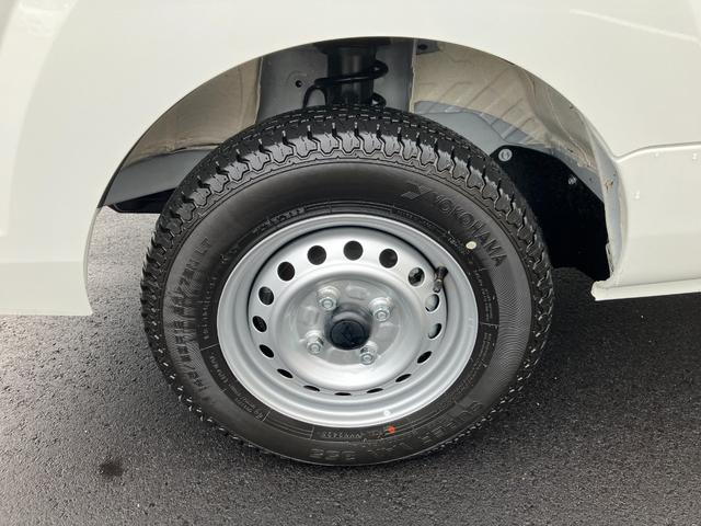 ハイゼットトラックスタンダード　農用スペシャルスマートアシスト・コーナーセンサー・切り替え式４ＷＤ（ＣＶＴ車）・スーパーデフロック・ハロゲンヘッドランプ・マニュアルエアコン・リア４枚リーフスプリング（山梨県）の中古車