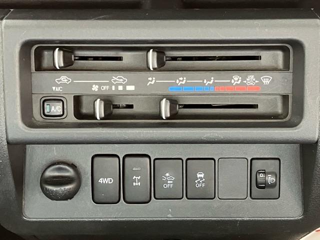 ハイゼットトラックスタンダード　農用スペシャルＳＡIIIｔ４ＷＤ・ＭＴ車・作業灯・ハイロー切替・ＡＭ／ＦＭラジオ・エアコン（佐賀県）の中古車