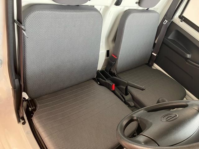 ハイゼットトラックスタンダード　農用スペシャルＳＡIIIｔ４ＷＤ・ＭＴ車・作業灯・ハイロー切替・ＡＭ／ＦＭラジオ・エアコン（佐賀県）の中古車