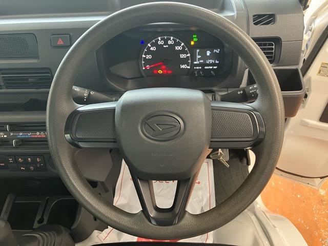 ハイゼットトラック多目的ダンプ４ＷＤ・ＭＴ車・多目的ダンプ・衝突回避・コーナーセンサー・ＡＭ／ＦＭラジオ・エコアイドル・ハイロー切替・エアコン（佐賀県）の中古車