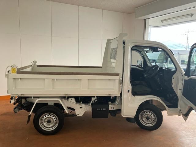 ハイゼットトラック多目的ダンプ４ＷＤ・ＭＴ車・多目的ダンプ・衝突回避・コーナーセンサー・ＡＭ／ＦＭラジオ・エコアイドル・ハイロー切替・エアコン（佐賀県）の中古車