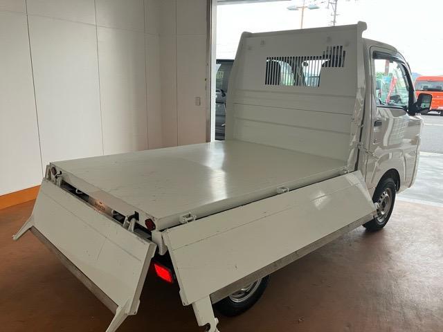 ハイゼットトラック多目的ダンプ４ＷＤ・ＭＴ車・多目的ダンプ・衝突回避・コーナーセンサー・ＡＭ／ＦＭラジオ・エコアイドル・ハイロー切替・エアコン（佐賀県）の中古車