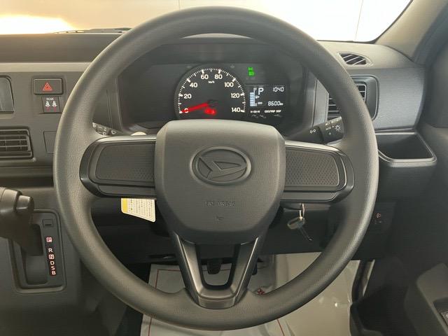 ハイゼットカーゴＤＸ２ＷＤ・ＣＶＴ・両側スライドドア・ＡＭ／ＦＭラジオ・コーナーセンサー・エコアイドル・キーレスエントリー・エアコン・パワーウィンドウ（佐賀県）の中古車