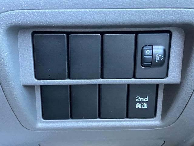 ＮＶ１００クリッパーバンＤＸ２ＷＤ・ＡＴ車・両側スライドドア・エアコン（佐賀県）の中古車