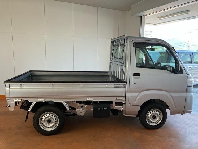 ハイゼットトラックスタンダード　農用スペシャル　スマートアシスト非装着車４ＷＤ・ＭＴ車・コーナーセンサー・作業灯・ハイロー切替・エコアイドル・ラジオ・エアコン（佐賀県）の中古車