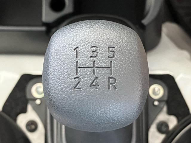 ハイゼットトラックスタンダード４ＷＤ・ＭＴ車・衝突回避・コーナーセンサー・エコアイドル・ラジオ・エアコン（佐賀県）の中古車