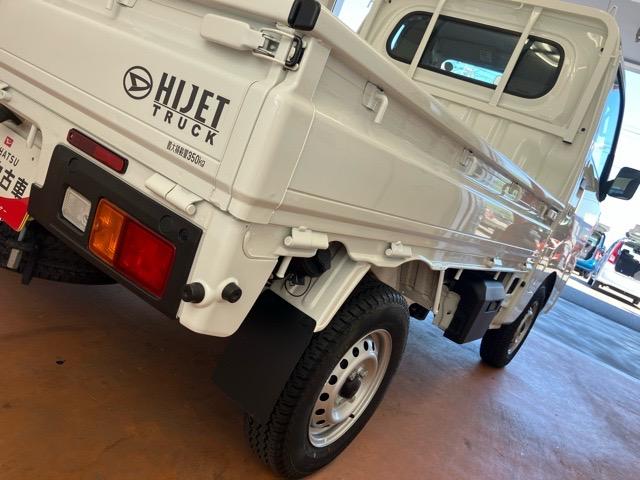 ハイゼットトラックスタンダード４ＷＤ・ＭＴ車・衝突回避・コーナーセンサー・ＡＭ／ＦＭラジオ・エコアイドル・エアコン（佐賀県）の中古車