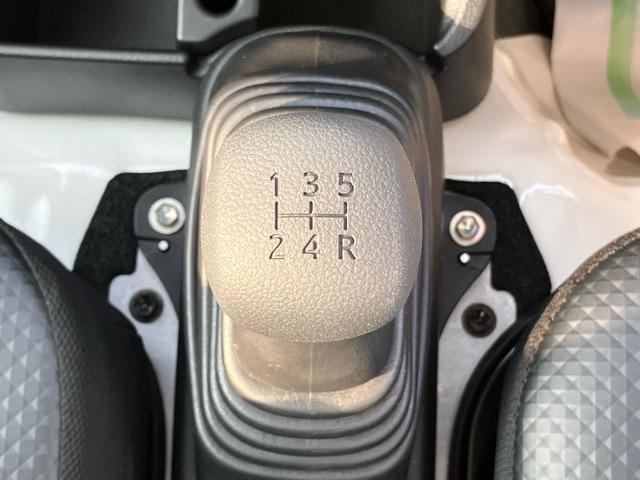 ハイゼットトラックスタンダード　農用スペシャル４ＷＤ・ＭＴ車・コーナーセンサー・作業灯・ハイロー切替・エコアイドル・ラジオ・エアコン（佐賀県）の中古車