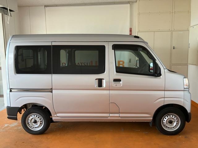 ハイゼットカーゴＤＸ２ＷＤ・ＣＶＴ車・両側スライドドア・コーナーセンサー・エコアイドル・エアコン・キーレスエントリー・パワーウィンドウ（佐賀県）の中古車