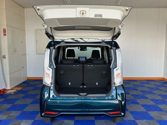 ムーヴカスタム XリミテッドII SAIIIパノラマモニター・ドラレコ・プッシュボタンスタート・ステアリングスイッチ・オートエアコン・キーフリーシステム・オートハイビーム・アルミホイール・運転席シートヒーター・パワーウィンドウ(佐賀県)の中古車