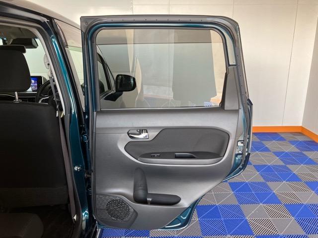 ムーヴカスタム XリミテッドII SAIIIパノラマモニター・ドラレコ・プッシュボタンスタート・ステアリングスイッチ・オートエアコン・キーフリーシステム・オートハイビーム・アルミホイール・運転席シートヒーター・パワーウィンドウ(佐賀県)の中古車