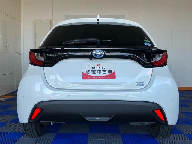 ヤリスハイブリッドGドラレコ・バックモニター・プッシュボタンスタート・ステアリングスイッチ・オートエアコン・キーフリー・パワーウィンドウ(佐賀県)の中古車