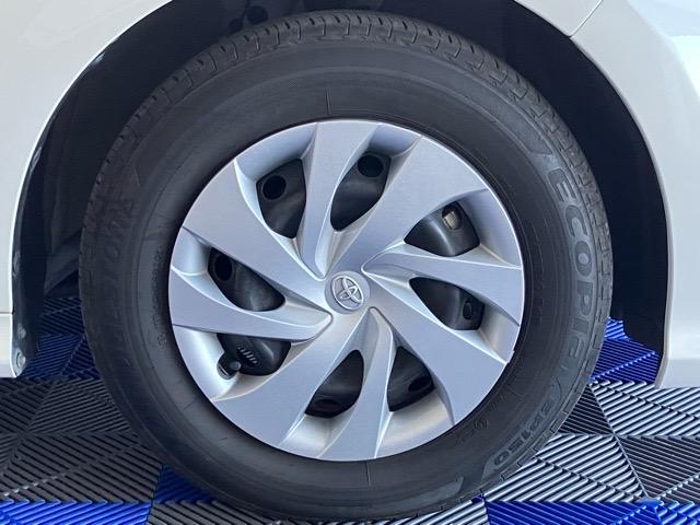 ヤリスハイブリッドGドラレコ・バックモニター・プッシュボタンスタート・ステアリングスイッチ・オートエアコン・キーフリー・パワーウィンドウ(佐賀県)の中古車