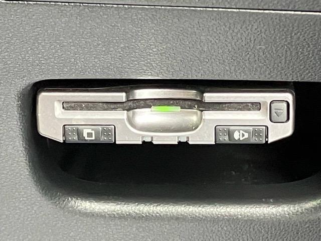 ムーヴカスタム Xリミテッド SAIIIETC・プッシュボタンスタート・ステアリングスイッチ・オートエアコン・キーフリーシステム・オートハイビーム・アルミホイール・運転席シートヒーター・パワーウィンドウ(佐賀県)の中古車