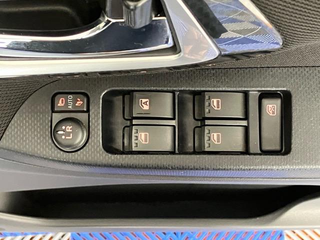 ムーヴカスタム Xリミテッド SAIIIETC・プッシュボタンスタート・ステアリングスイッチ・オートエアコン・キーフリーシステム・オートハイビーム・アルミホイール・運転席シートヒーター・パワーウィンドウ(佐賀県)の中古車