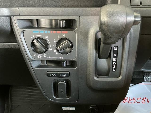 ハイゼットカーゴクルーズＳＡIII４ＷＤ・ＡＴ車・衝突回避・ＣＤオーディオ・両側スライドドア・エコアイドル・キーレスエントリー・オートハイビーム・エアコン（佐賀県）の中古車