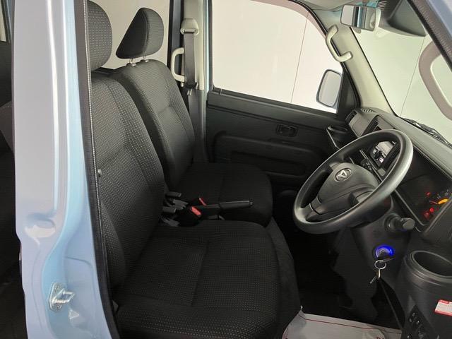 ハイゼットカーゴクルーズＳＡIII４ＷＤ・ＡＴ車・衝突回避・ＣＤオーディオ・両側スライドドア・エコアイドル・キーレスエントリー・オートハイビーム・エアコン（佐賀県）の中古車